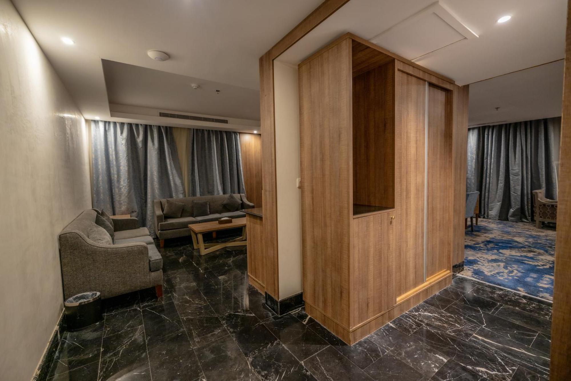 Mora Hotel By Pioneer Džidda Exteriér fotografie